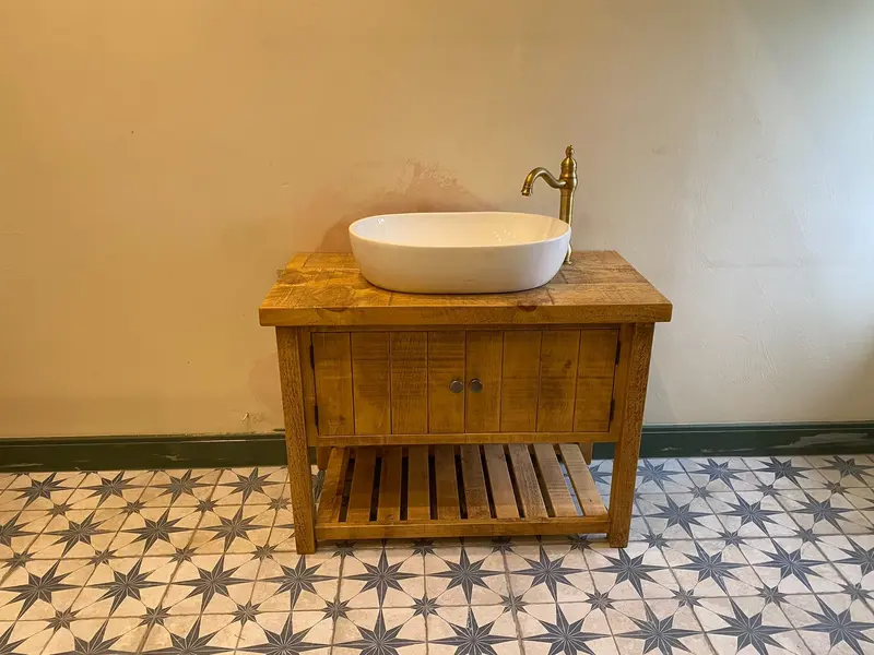 Completed bathroom installation by C Hobbs Plumbing and Heating in Bedford: tiling, sanitaryware and fitted brassware